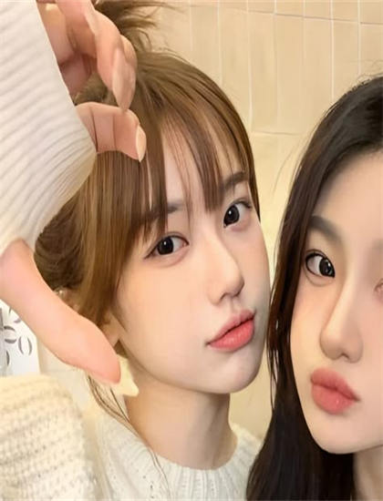 女女性行為視頻_無碼歐美多人性戰交大戰